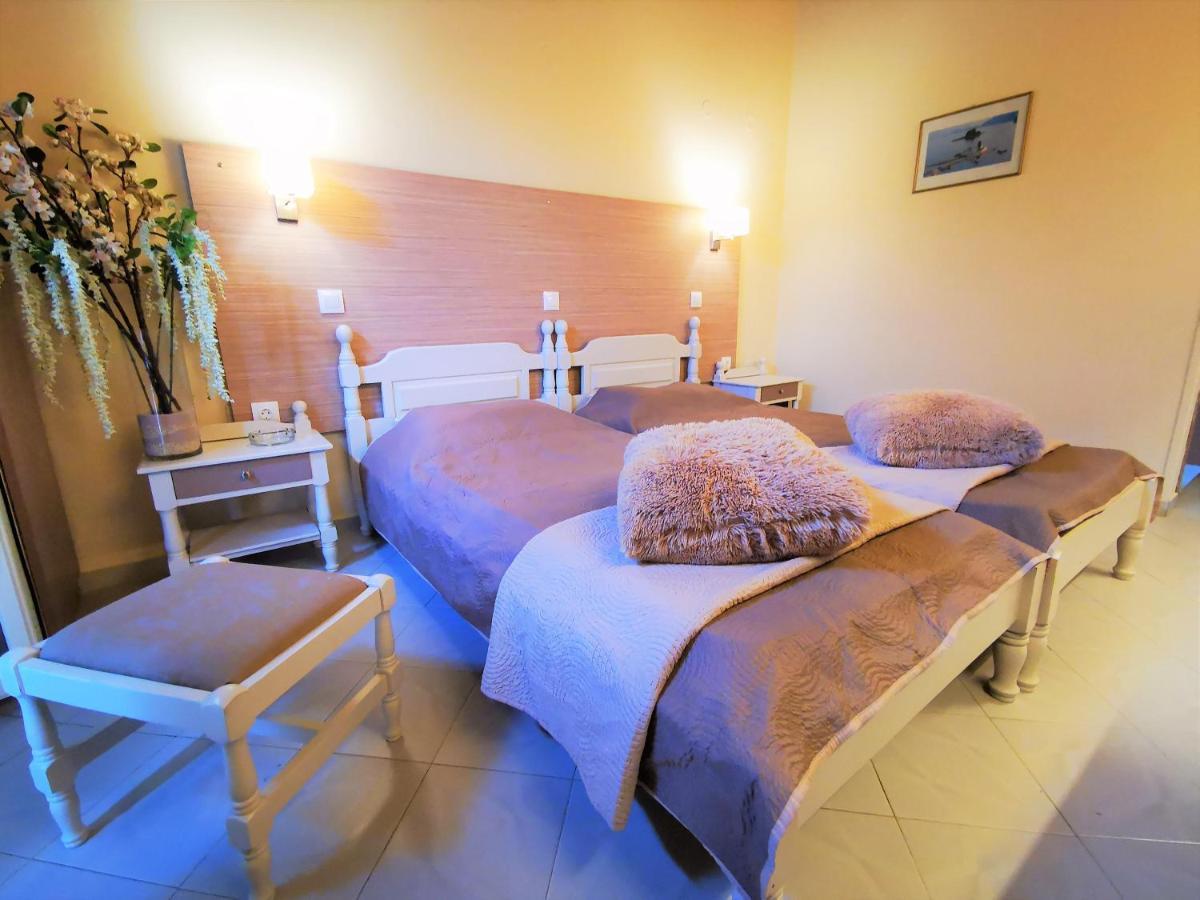 Sellas Hotel 2*